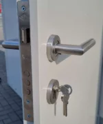 Contenedor Modular Aislado de 4 Metros para Oficina o Vivienda - Imagen 2
