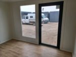 Contenedor Comercial ‘Pabellón’ 3x4m con Fachada Acristalada - Imagen 3