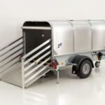 Remolque para Ovejas Ifor Williams P7e – 221 × 121 × 110 cm – 750 kg