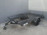 Remolque Plataforma – 1 Eje – 1.000 kg – 300 × 180 cm